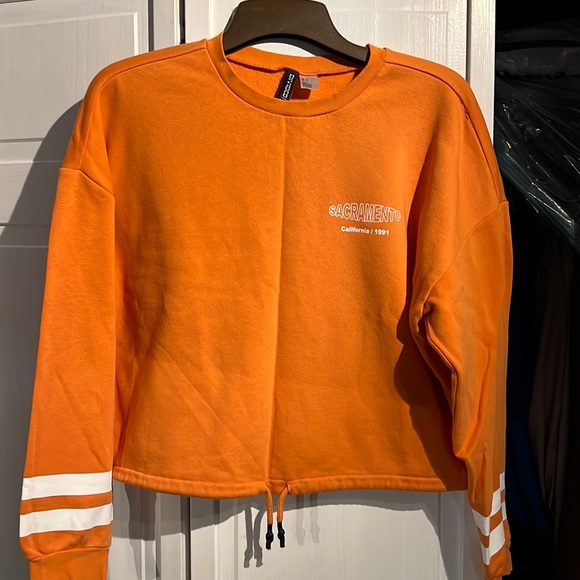 Divided H&M Drawstring Sweater - Picture 1 of 3